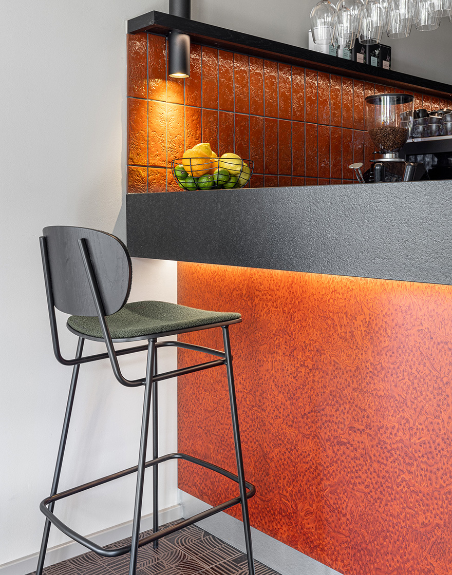 Krabi Wine & Raw Bar | Mutina