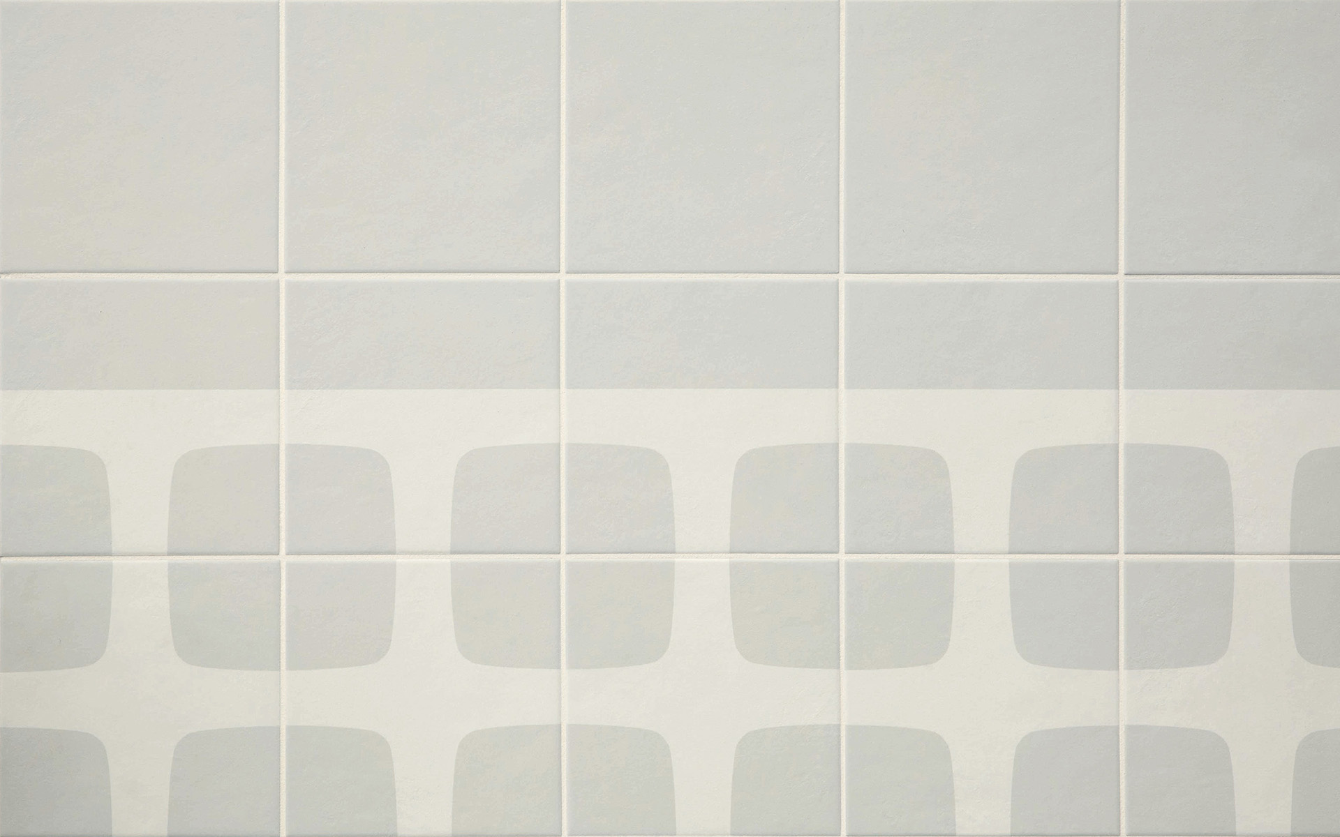 BETTYページ Betty by Raw Edges | Mutina