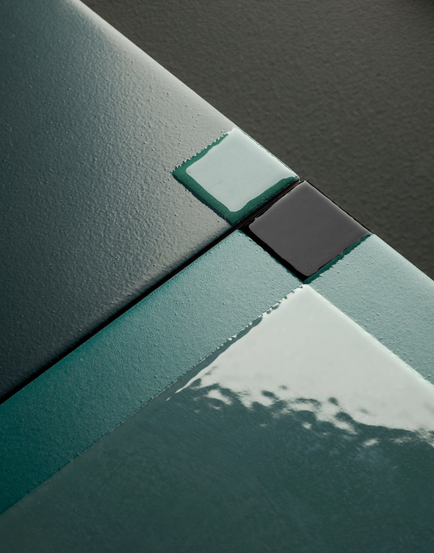 Homage to the Square by Albers Foundation